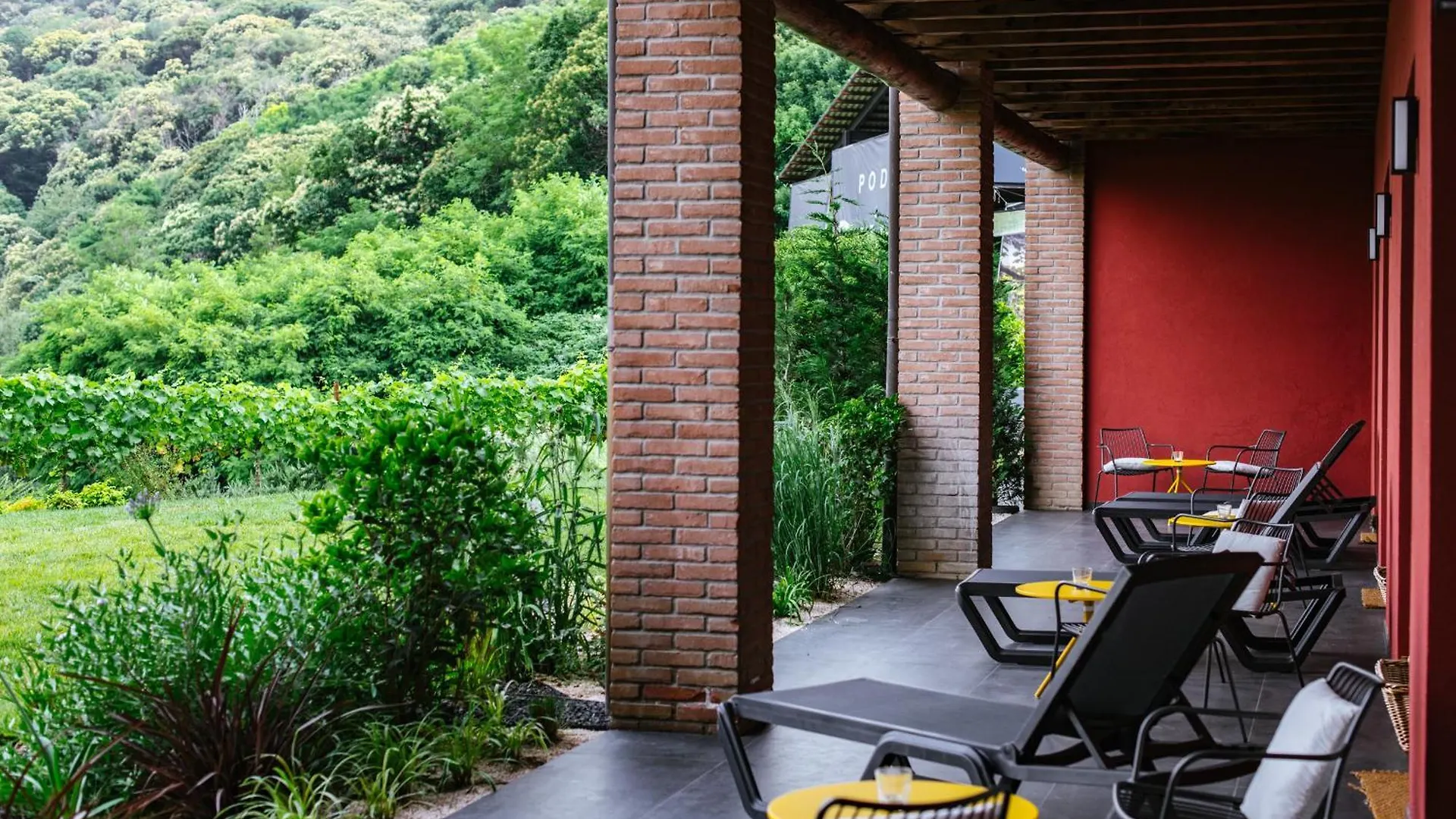 Agriturismo Podere Cavaga Lago D\'Iseo Agribio Winery contacts